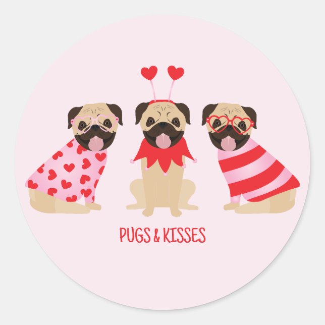 Pugs And Kisses Cute Pug Dogs Classic Round Sticker (Front)
