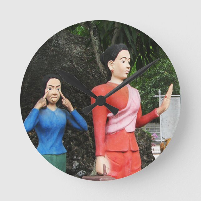 Pulling Faces Behind Your Back Round Clock (Front)