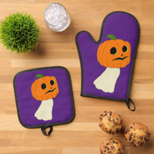 Pumpkin head ghost oven mitt & pot holder set