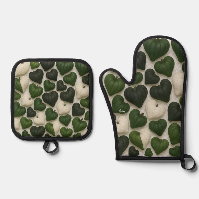pumpkin heart oven mitt & pot holder set (Front)