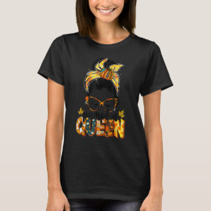 Pumpkin Queen Funny Messy Bun Hair Women Thanksgiv T-Shirt