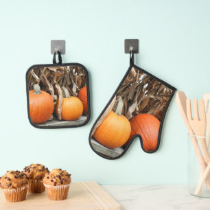 Pumpkins And Cornstalks Country Fall  Oven Mitt & Pot Holder Set