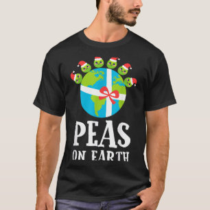 Pun Christmas Sayings Peas On Earth Funny Xmas Gif T-Shirt