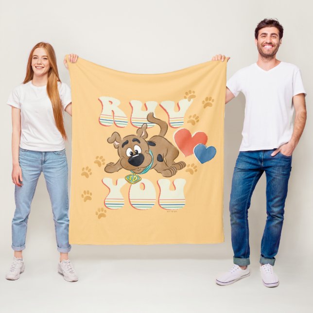 Puppy Scooby-Doo "Ruv You" Fleece Blanket (In Situ)