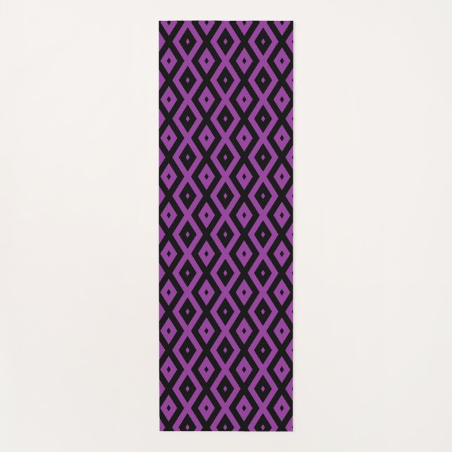 Purple and black diamond pattern yoga mat (Front)
