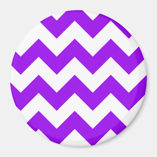 Purple and White Chevron Pattern Magnet (Front)