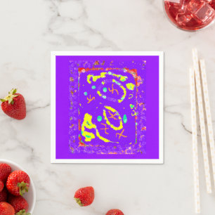 PURPLE ART PLATE DESIGN WITH SNAZZY FRECKLES NAPKIN