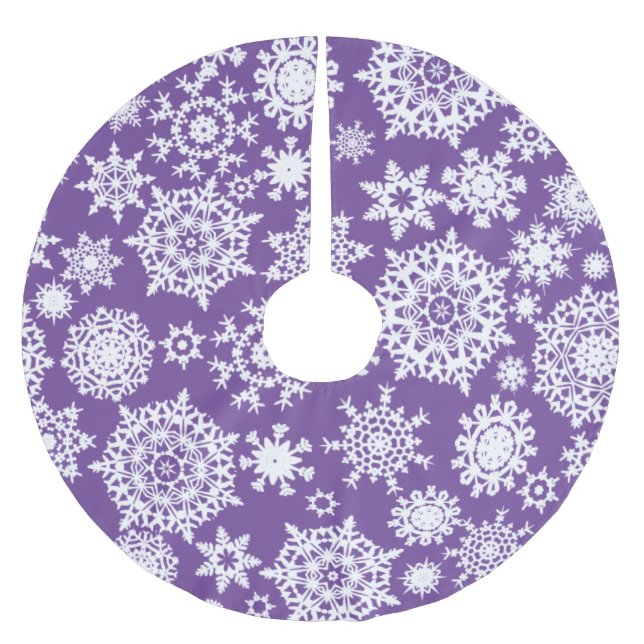 Purple Christmas Snowflake Pattern Tree Skirt (Front)