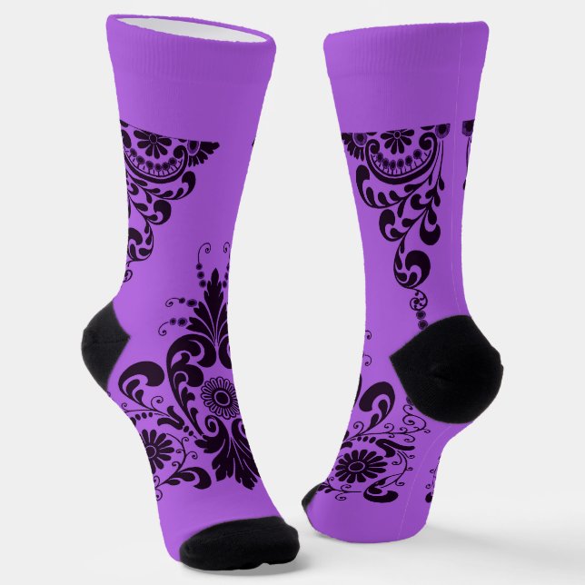 purple curlicues print socks (Angled)