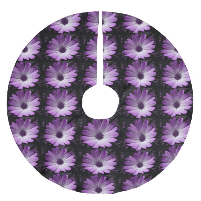 Purple Daisy Flower Tree Skirt (Front)