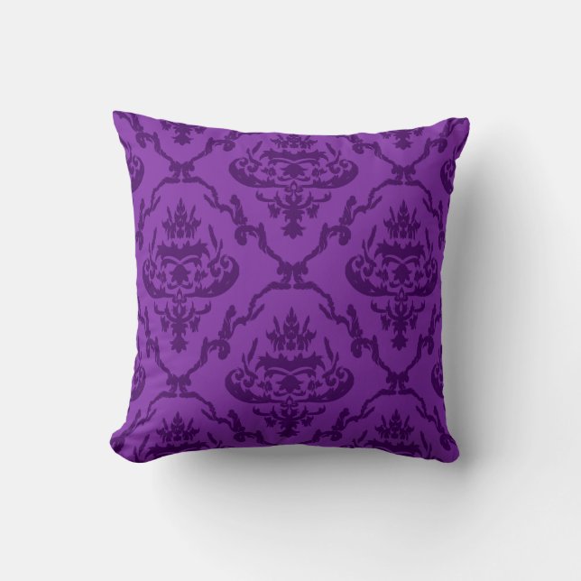 Purple Damask Pattern Elegant Pillow (Front)