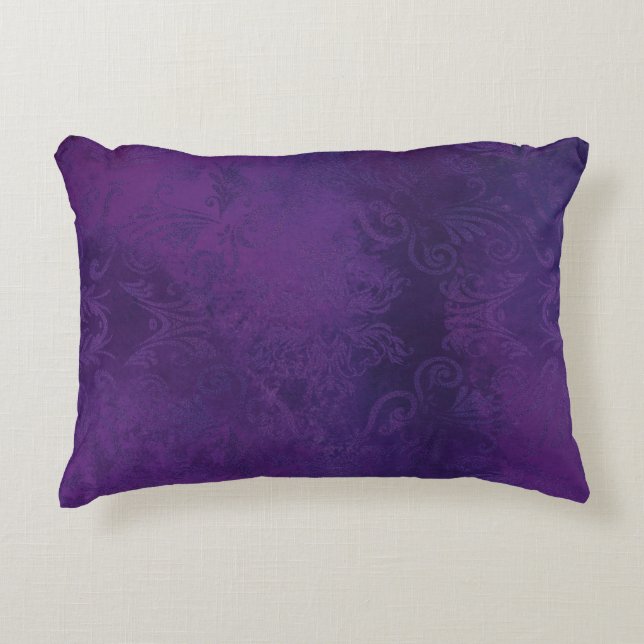 purple decorative cushion (Front)