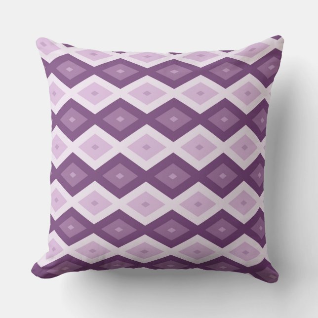 Purple diamond pattern cushion (Front)