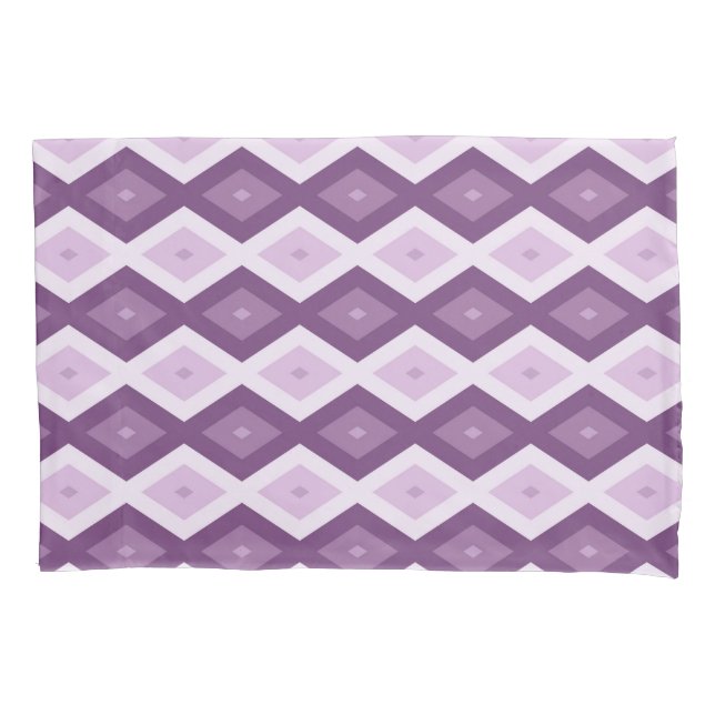 Purple diamond pattern pillowcase (Front)