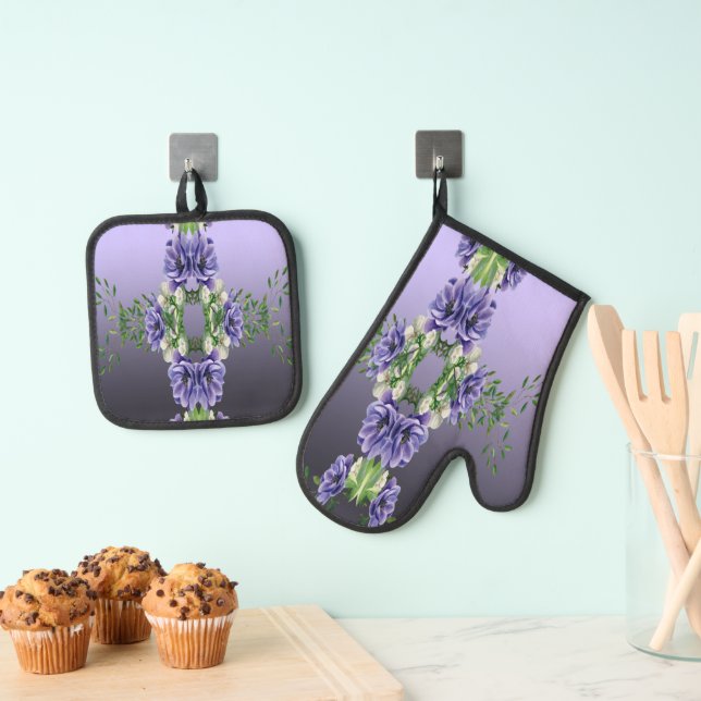 Purple Flowers Oven Mitt & Pot Holder Set (Insitu(Hanging))