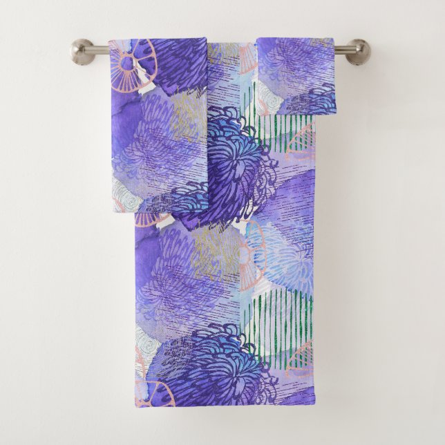 Purple lavendar abstract watercolor art modern bath towel set (Insitu)