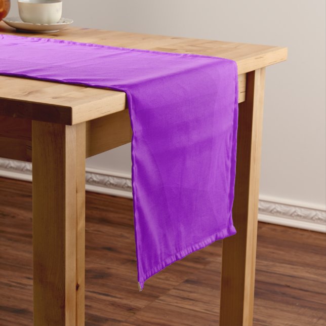 Purple lavender gradient geometric mesh pattern long table runner (In Situ)