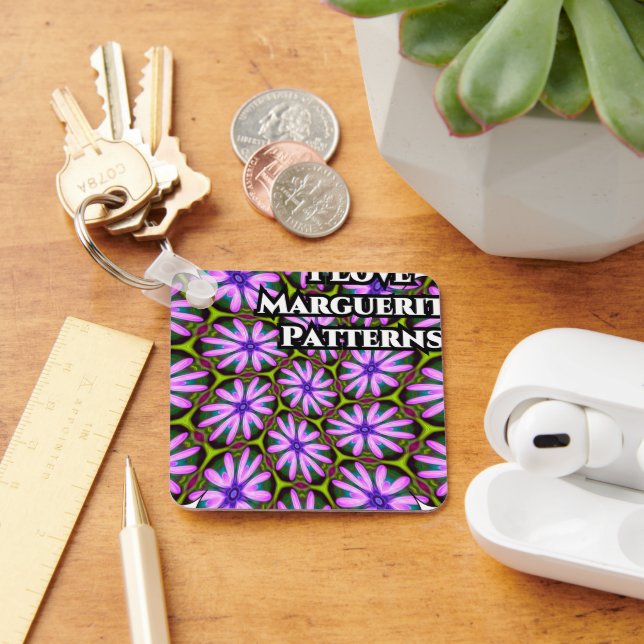 Purple Marguerite Patterns Key Ring (Desk)