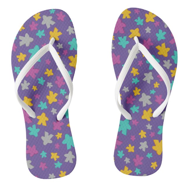 Purple Meeple Board Game Pattern Thongs (Footbed)