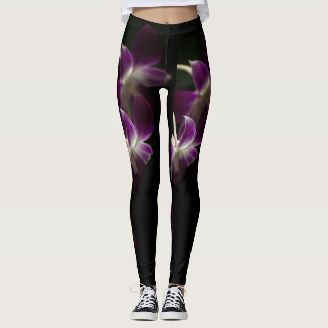 Purple orchid leggings (Front)