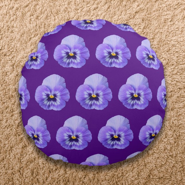 Purple Pansy Flower Seamless Pattern on Round Cushion (Purple Pansy flower seamless pattern on round throw pillow)