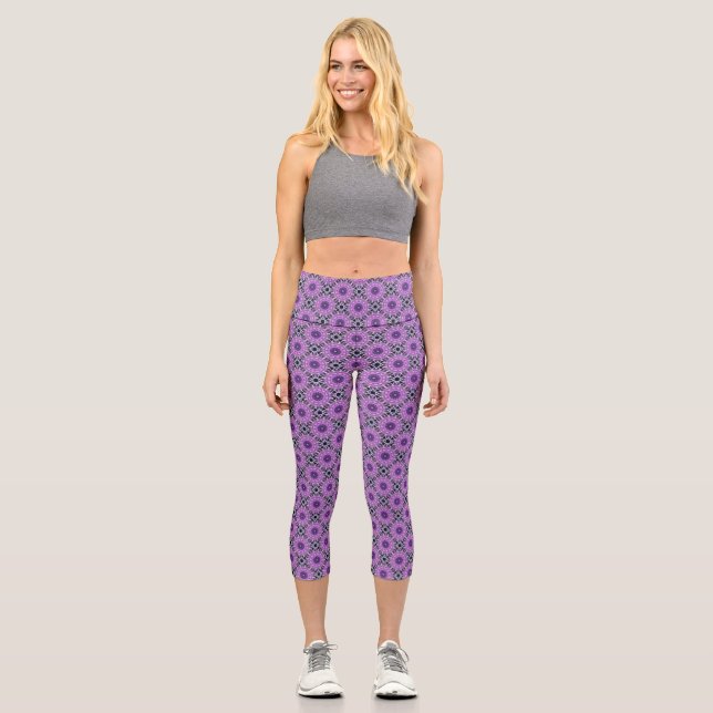Purple Peace Energy Mandala Geometry Capri Leggings (Front)
