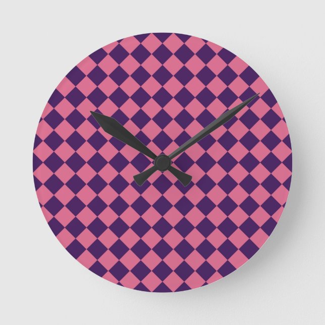 Purple Pink Chequered Diamond Pattern Round Clock (Front)