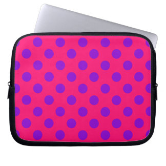 Purple polka dots on cerise laptop sleeve