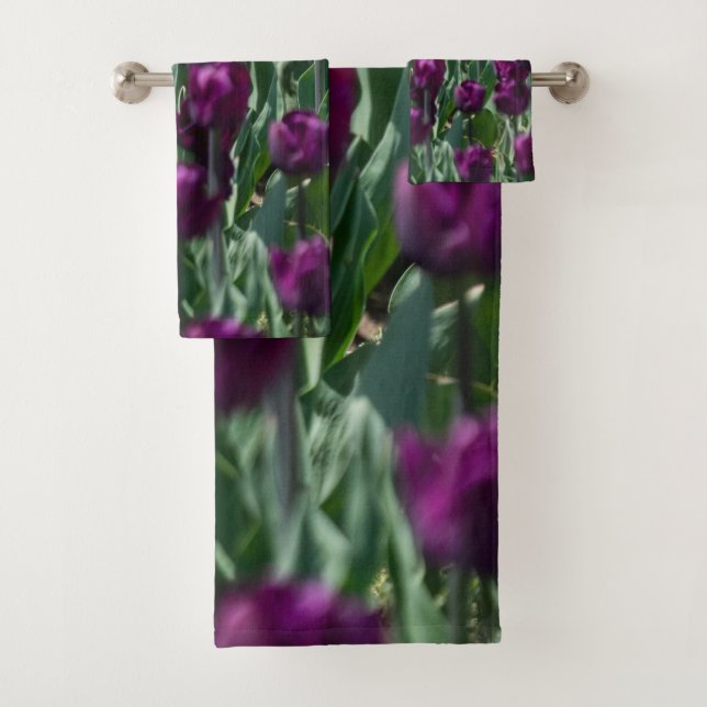 Purple Tulip Bath Towel Set (Insitu)