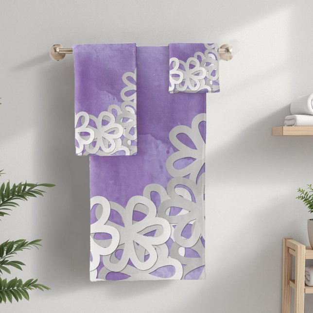 Purple Watercolor and White Flowers Bath Towel Set (Creator Uploaded)
