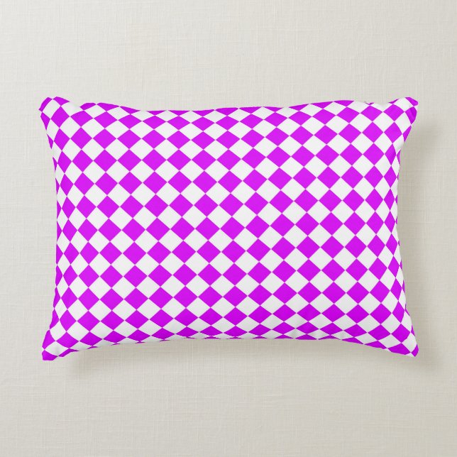 Purple White Chequered Diamond Pattern Decorative Cushion (Front)