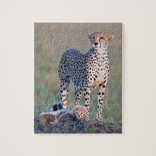 Puzzle 10x8 110 pieces - Cheetah and cubs (Vertical)