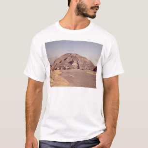 Pyramid of the Moon, built c.100-350 AD T-Shirt