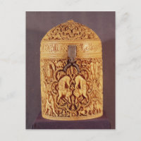 Pyx with a relief depicting the pleasures