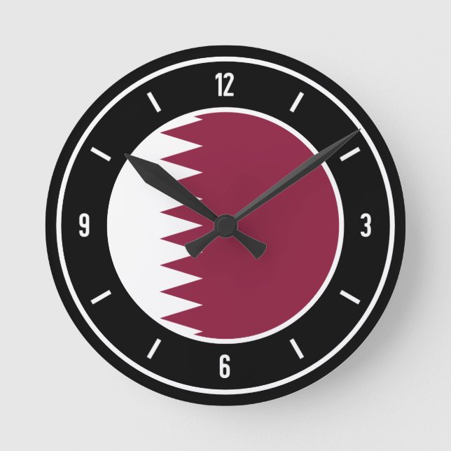 Qatar Flag Elegant Round Clock (Front)