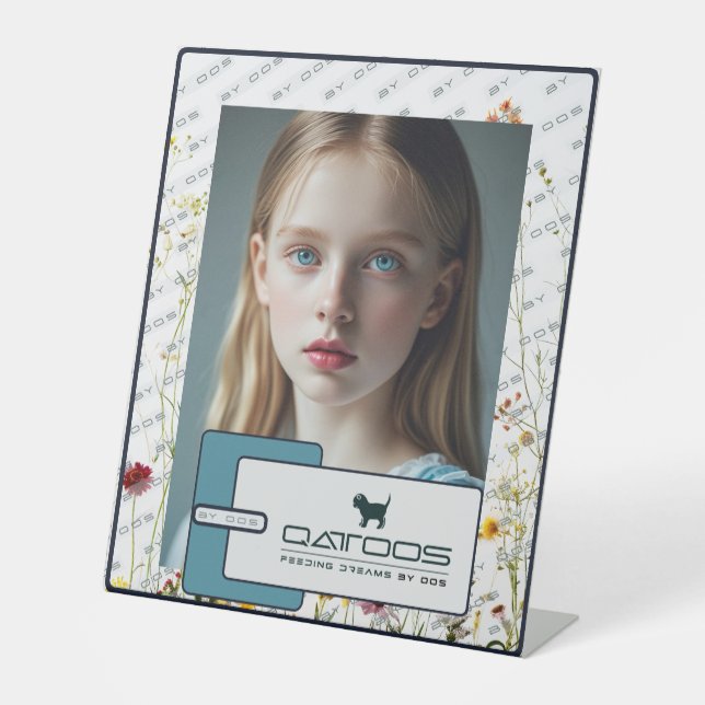 QATTOOS  PEDESTAL SIGN (Front)