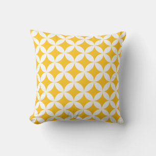Quarter circles links pattern yellow white pillow