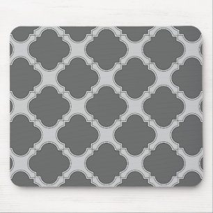 Quatrefoil in shades of grey mouse pad