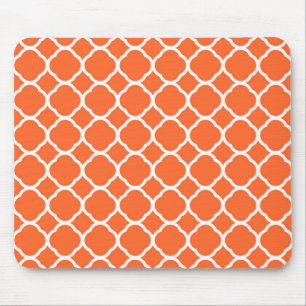 Quatrefoil Pattern in Mandarin Orange and White Mouse Pad
