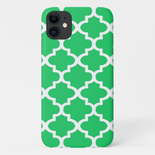 Quatrefoil Pattern In Zen Green iPhone 11 Case