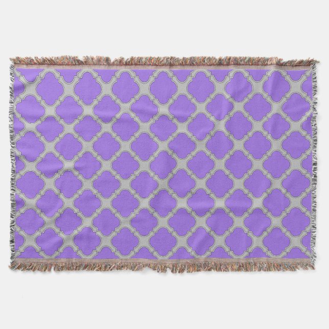 Quatrefoil purple and grey throw blanket (Front)