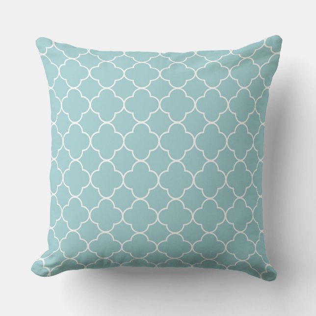Quatrefoil Throw Pillow (Front)