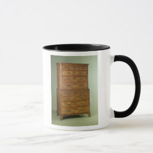 Queen Anne walnut tallboy, early 18th century Mug