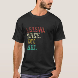 Queen Born In July 1981 - Cute Girl 40Th Birthday T-Shirt