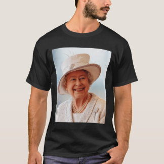 Queen II - ElizabethS England - Queen of England ( T-Shirt