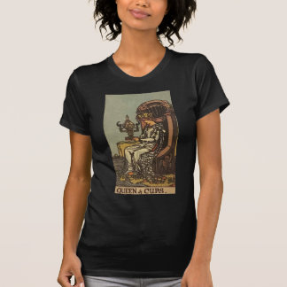 Queen of cups T-Shirt