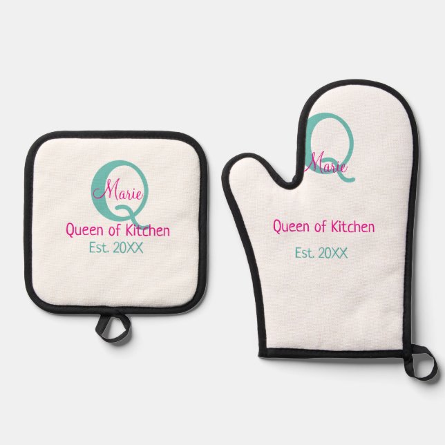 Queen of kitchen monogram green pink simple minima oven mitt & pot holder set (Front)