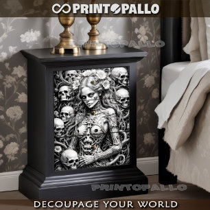 Queen of Skull Tissue Paper