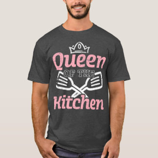 Queen Of The Kitchen Cooking Master Chef Hat Cook  T-Shirt