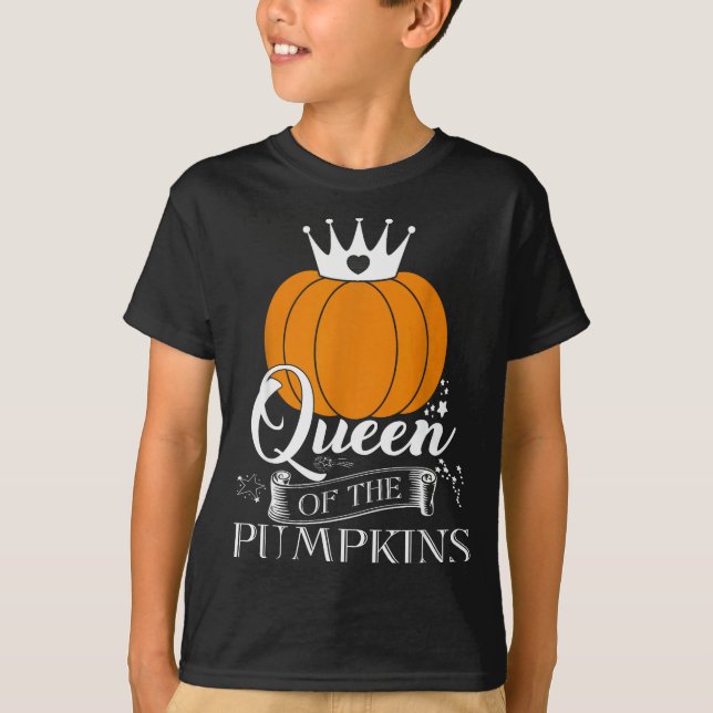 Queen Of The Pumpkins Halloween  T-Shirt (Front)